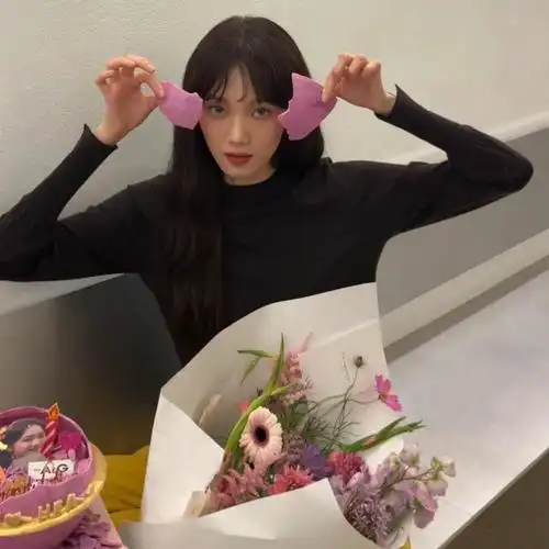 kpop头像第八十八弹(李圣经篇) "冬天呀,可要有更好的结果~"