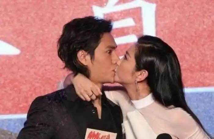 李冰冰陈坤主演的电视剧李冰冰强吻陈坤