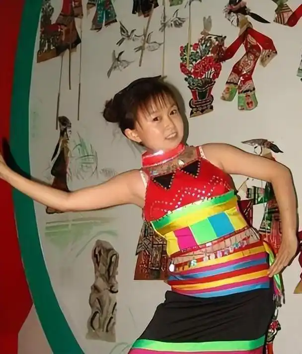 朱洁袖珍人是哪里人(袖珍人朱洁有宝宝了吗)