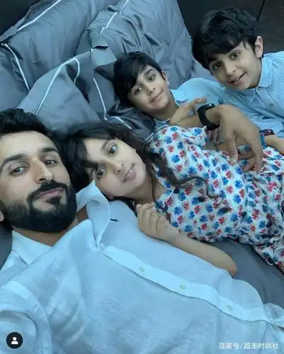 巴林王子娶的迪拜公主,洋娃娃般的美貌从小美到大,今却不再露面