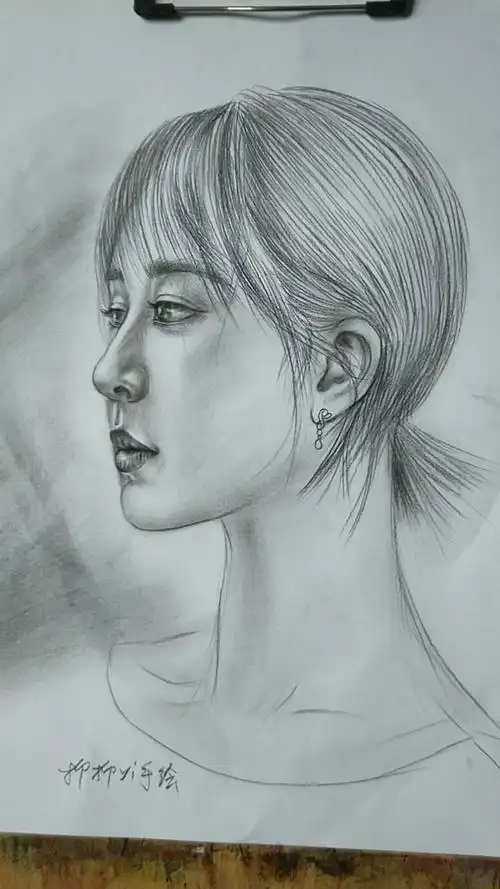 杨紫#喜欢杨紫吗?很喜欢吗?点进看正在画.