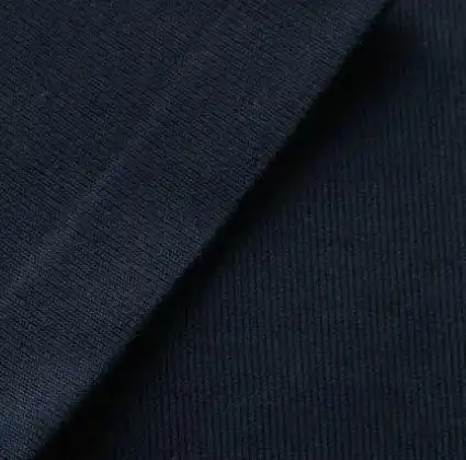 深蓝色和藏青色的区别