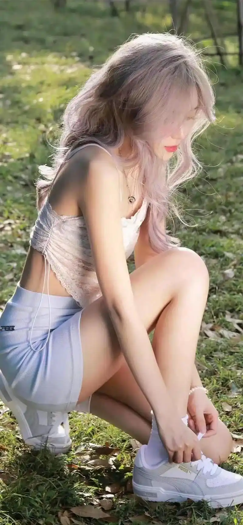 纯欲天花板#手机壁纸 #好看的小姐姐 #美女 #完美身材 # - 抖音