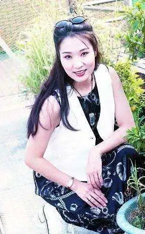 林千钰焦恩俊结婚后,两人也慢慢没有了联系.