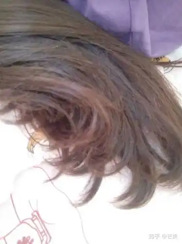 用泡沫染发剂爆顶了怎么补救?