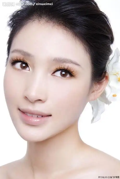 点击查看所有甜绝轮美婷婷精致小脸蛋写真(图片50)精美图片 甜绝轮美