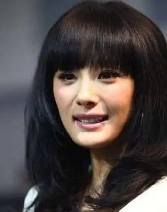 不忍直视的女星齐刘海,刘亦菲丑哭,林志玲辣眼睛,郑爽惨变大妈