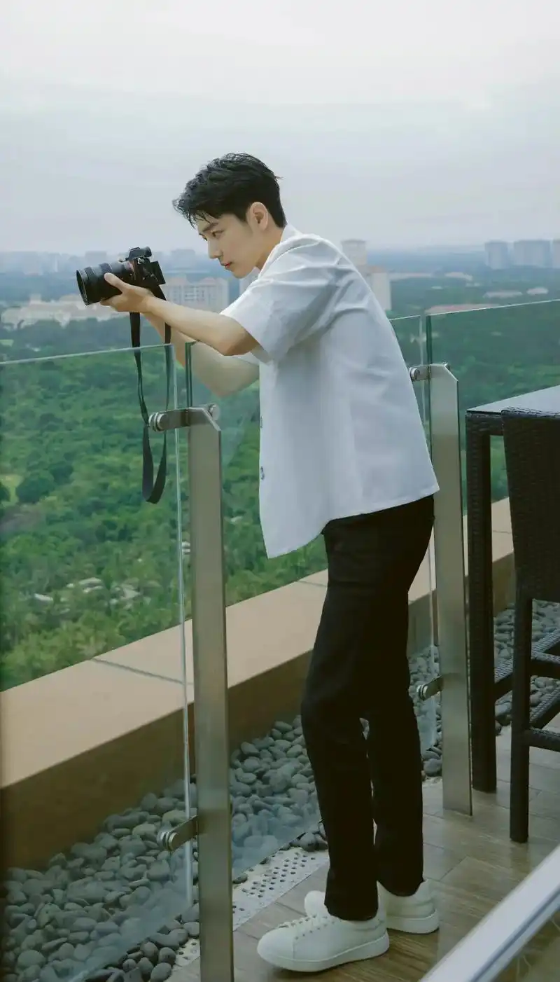 肖战 #小飞侠 #一眼沦陷 #神仙颜值 - 抖音