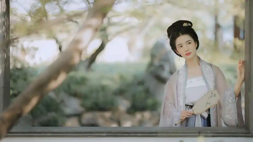 艺图语唯美古风阿梦秋日闲情4k美女壁纸