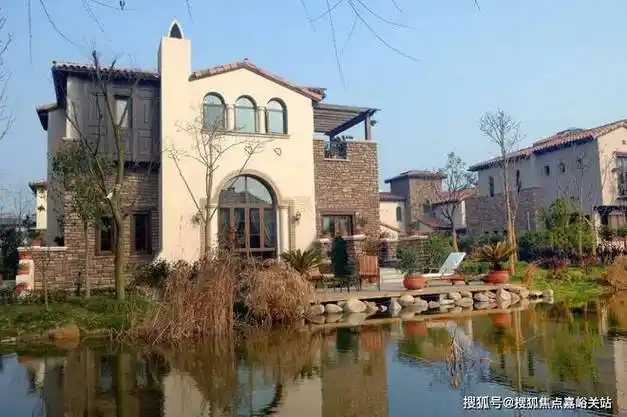 松江泗泾同润圣塔路斯售楼处@同润圣塔路斯官方发布@现房热销中|别墅