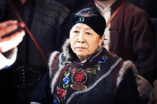 她是无数人的妈妈是演技牛逼的老奶奶