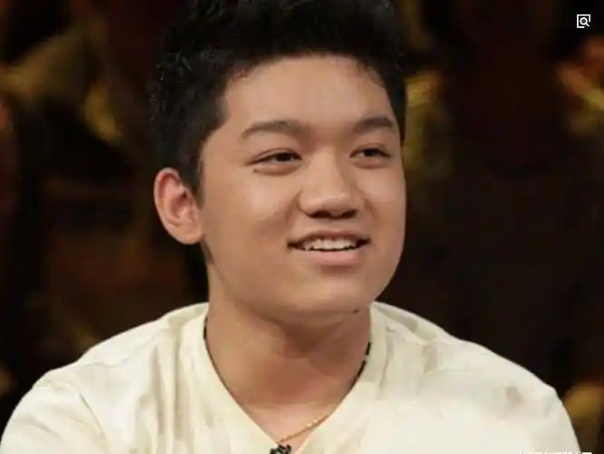 被宋丹丹分手的"小雨"尤浩然,成于《家有儿女》败于自己!