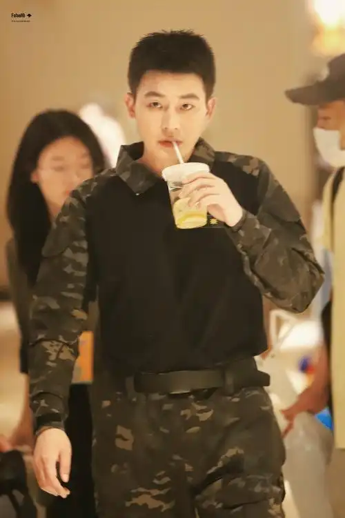 欧豪超话78#欧豪这是我的岛#    383036393830 | 上班