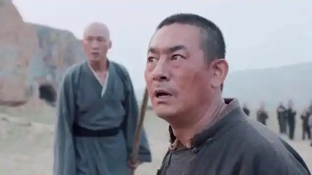 白鹿原:乡民都在等第三声铳子响,结果被鹿父无意点响了!