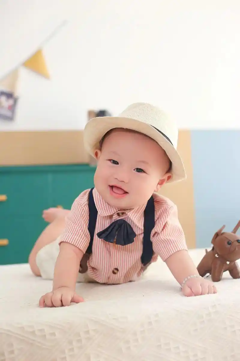 半岁照 #我的男孩 #宝宝写真 #拍照92 #看着你一天天 - 抖音