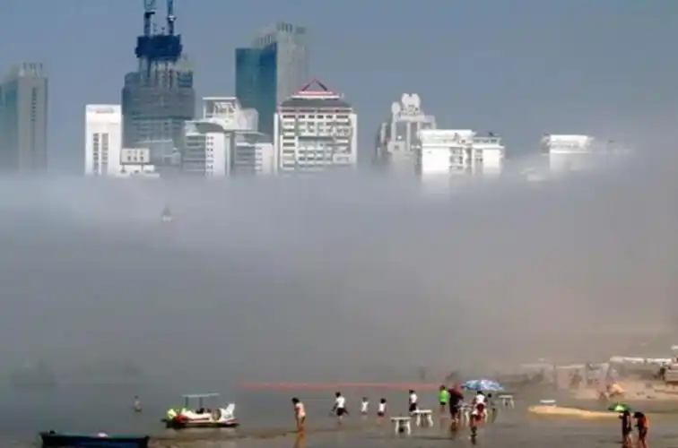 "海市蜃楼"堪称诡异,显现的场景可能不在地球,而在平行时空?