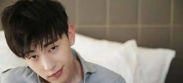 原创邓伦20岁无敌帅颜值高到没有朋友明星帅你果然强求不来