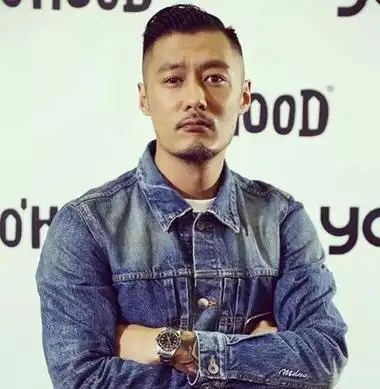 余文乐复古油头发型余文乐二八分油头图片