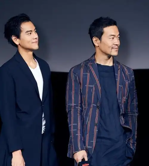 和蔡依林恋爱,全网零差评的彭于晏突然消失了!他究竟遭遇了啥?