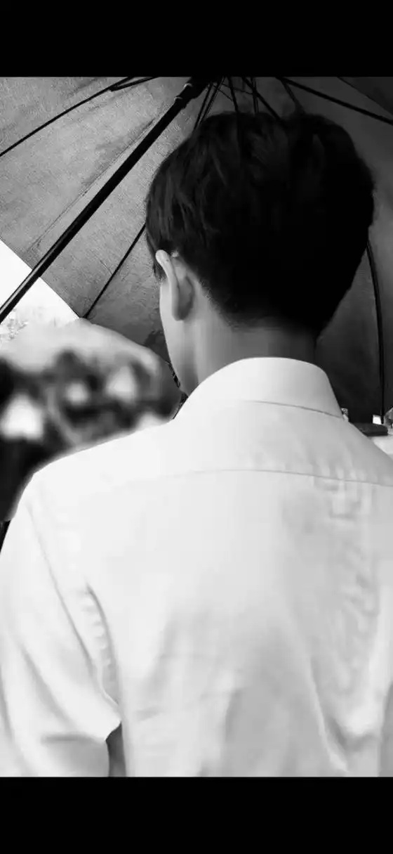 任嘉伦# 连背影都这么好看