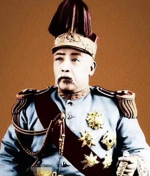 袁世凯退位不久后就骤然离世,他究竟为何而死?其女儿说了10个字