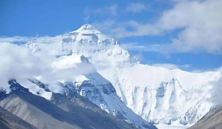 世界第二高峰也在中国乔戈里峰最难攀登高度8611米