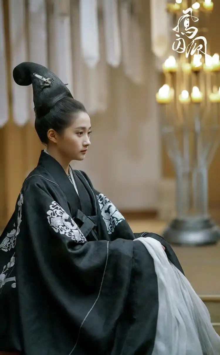 刘子业暴虐真相惹楚玉心疼,《凤囚凰》关晓彤宋威龙甜暖腊八