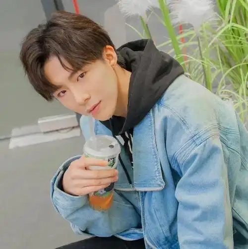 【微信头像】刘宇宁