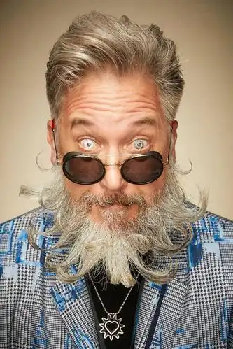 胡子创意奇特造型