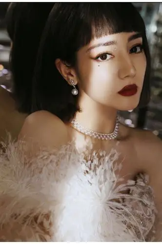 迪丽热巴同款项链2021年新款女法式复古细珍珠颈链少女颈圈choker