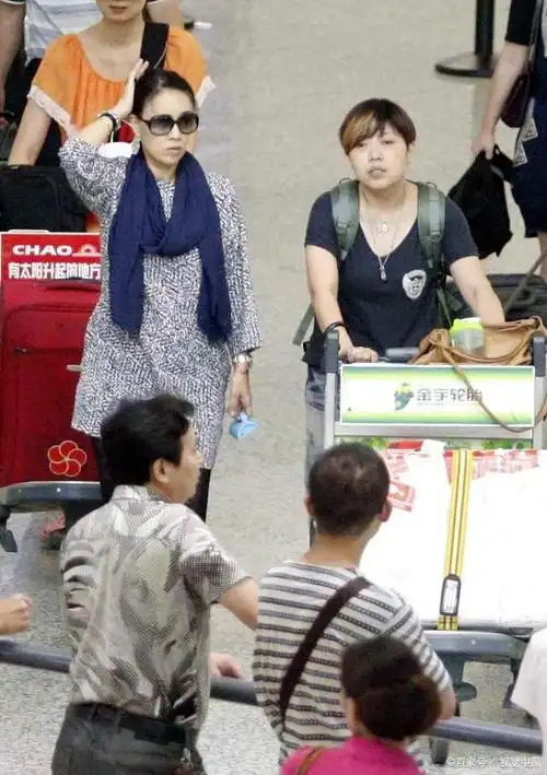 那英儿子高兴:继父的爱让他重拾信心,母亲的幸福让他感恩生活