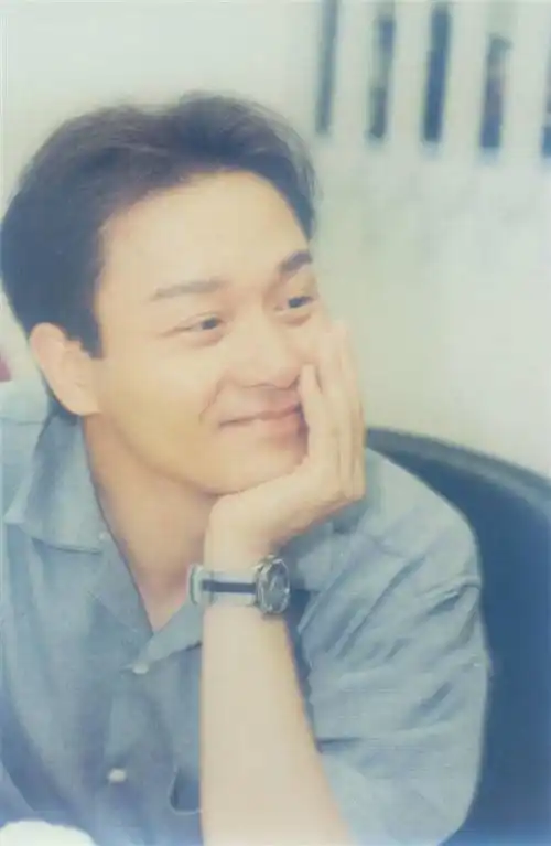 张国荣哥哥十张最迷人的照片张张都值得珍藏起来