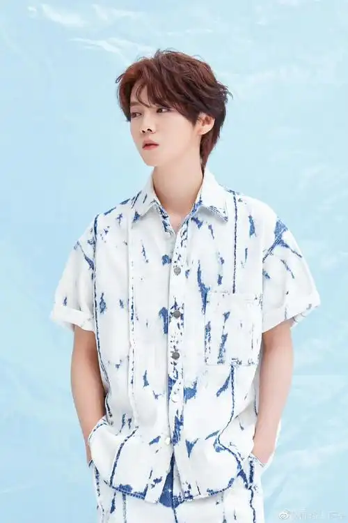 鹿晗33岁生日写真##鹿晗说祝我九岁生日快乐