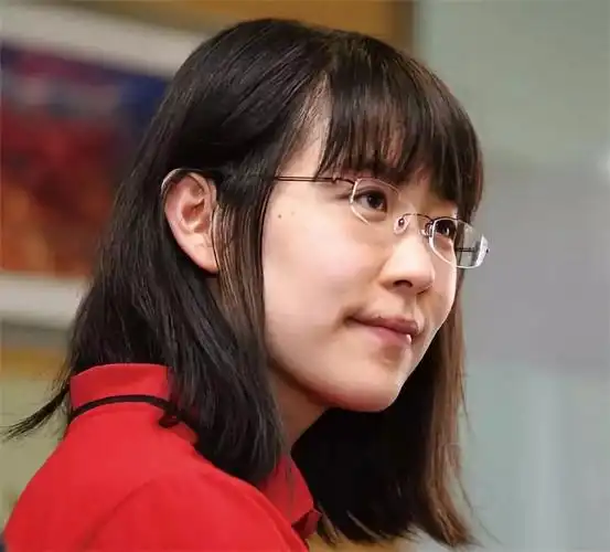 人物| 万若萌:研究怪问题的科学"萌"妹子_实验