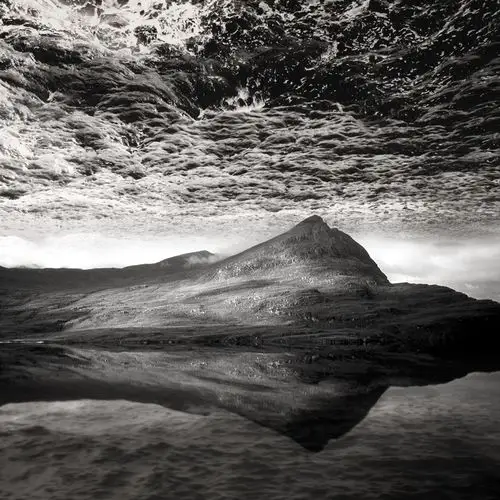 梦幻般的世界末日景象