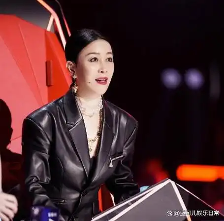 最近,那英在节目中欺负新人的消息引发了不少热议.