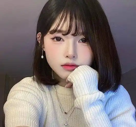 女生都不知道自己到底图片剪哪款发型适合自己,又想要减龄,学生头发型