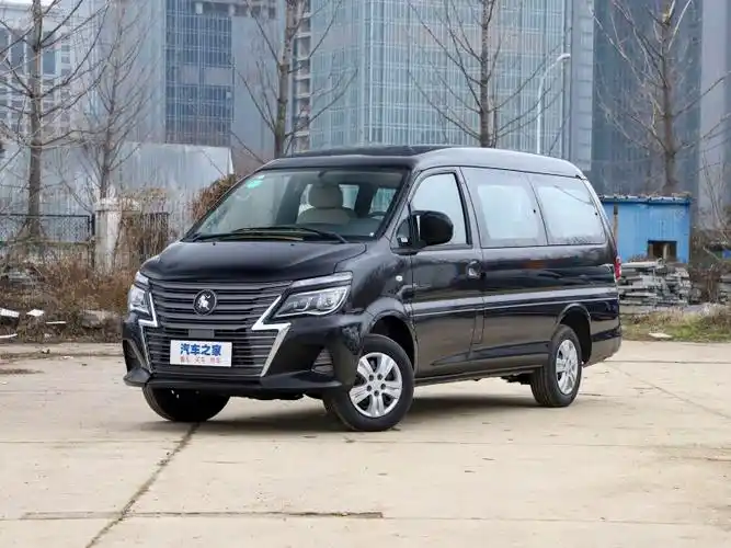 东风风行 菱智 2022款 改款 奋斗款 m5l 2.0l 基本型 7座