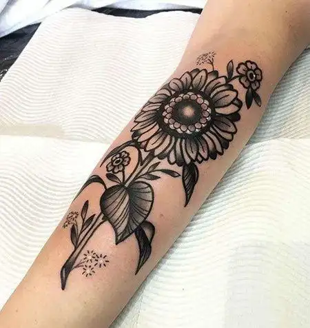 小臂向日葵纹身图案