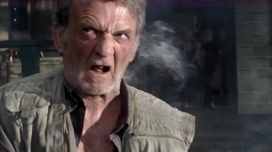 恐怖电影《致命弯道》系列精彩片段集锦