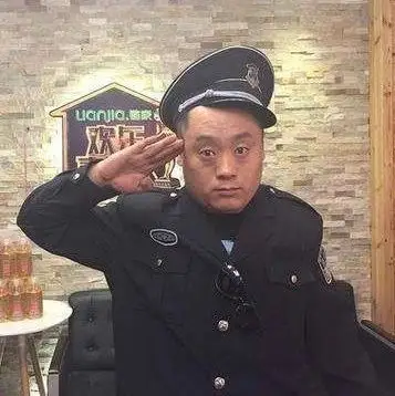 宋晓峰吹牛皮,憋住不笑算你牛