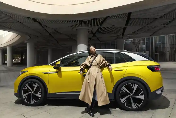 【上汽大众id.4x】刘亦菲发光大片