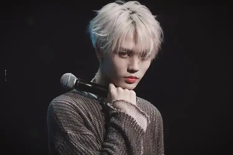 林彦俊 银发永远的神!