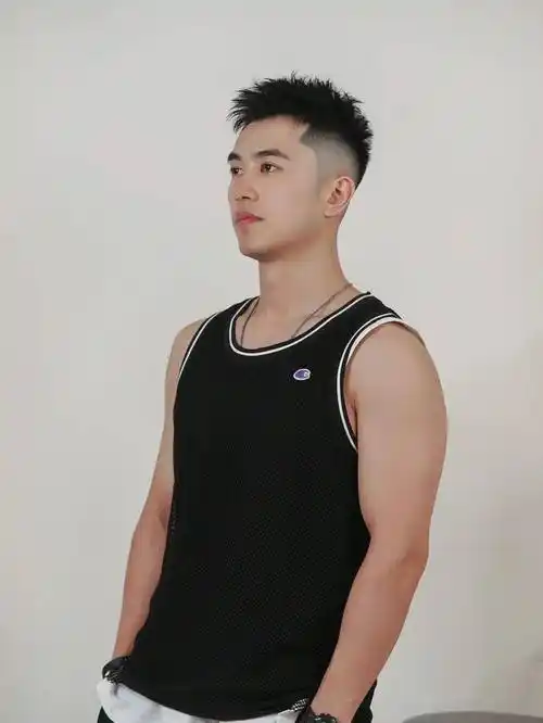 2021秋季精选男士发型30款