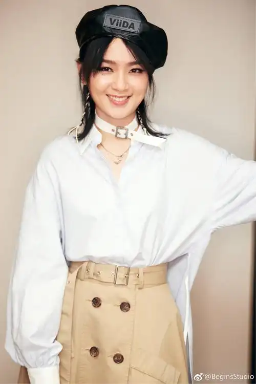 周笔畅(笔笔)相册图片(二)