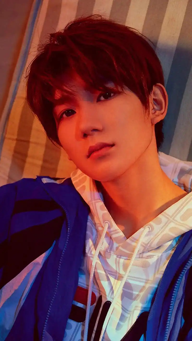 这样的王源 爱吗?#帅爆了 #高清壁纸 #真的超爱这个少年  - 抖音