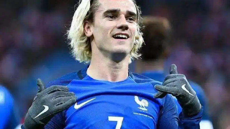 始于颜值,陷于颜值——安东尼格列兹曼