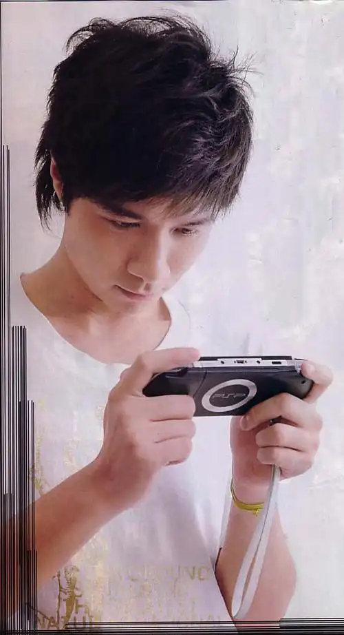 p>古巨基(leo ku),1972年8月18日出生于中国香港,中国香港男歌手