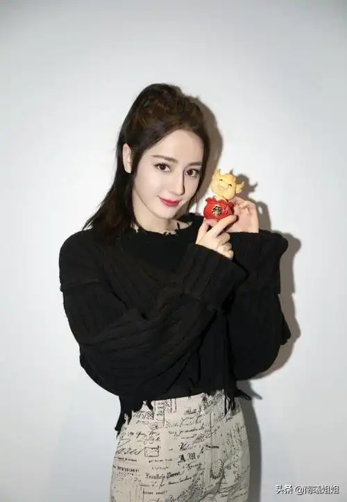 扎马尾是都别犯这这3个"错误",看着像村花|刘海|双马尾|发带|扎马尾