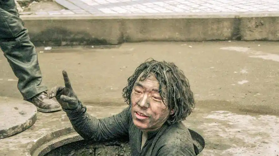 《疯狂的石头》幕后,黄渤片酬仅1万,江洋大盗角色原本是刘德华